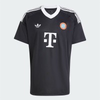 FC Bayern Mens Third Goalkeeper Jersey 24-25