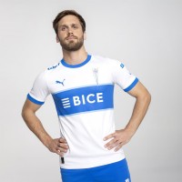 Universidad Católica Mens Home Jersey 24-25